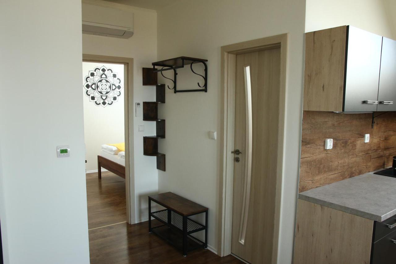 Palavia Apartments พาฟลอฟ ภายนอก รูปภาพ