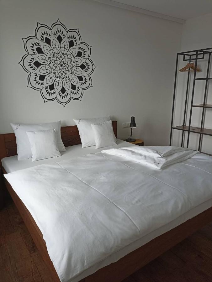 Palavia Apartments พาฟลอฟ ภายนอก รูปภาพ