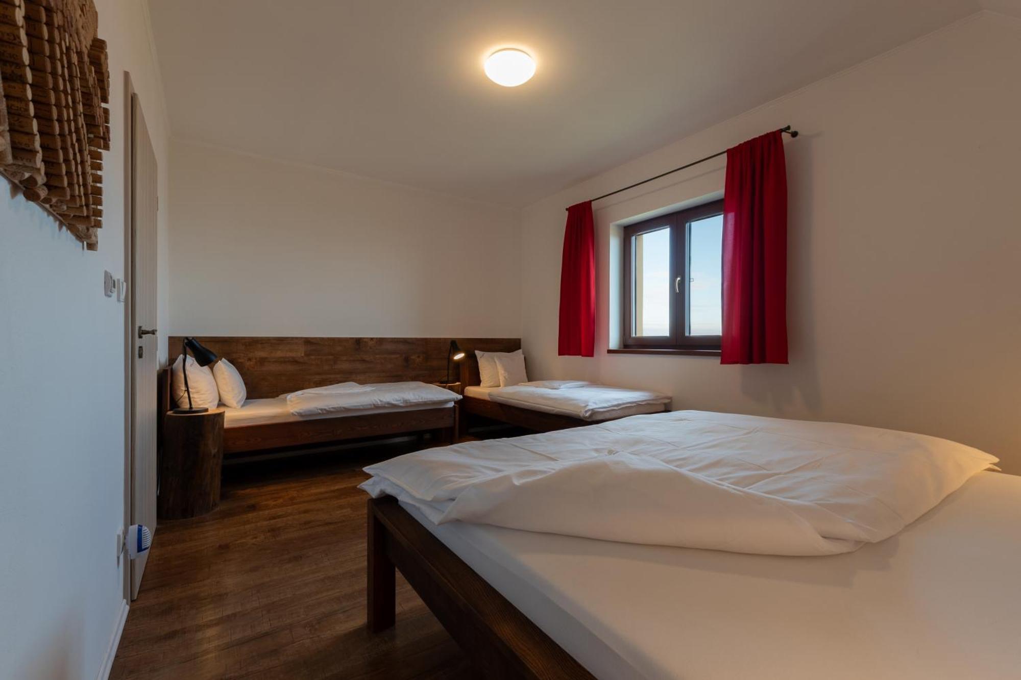 Palavia Apartments พาฟลอฟ ภายนอก รูปภาพ